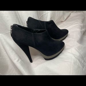 Limelight Jersie Ankle Boots